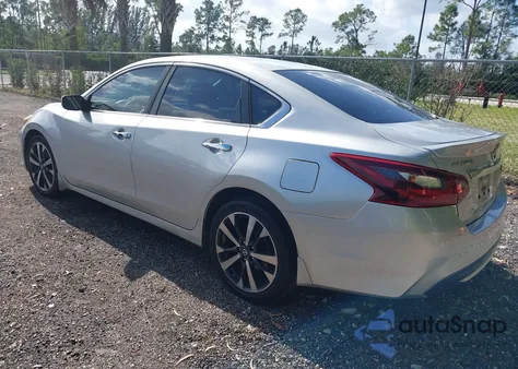 2017 Nissan Altima 2.5 Sr from USA, damaged, VIN 1N4AL3AP9HC279845